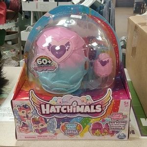 Hatchimals Family Pack Home Playset- NEW